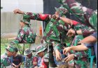 Menyatu Dengan Alam, Kodim 0301/Pbr Lakukan Pembuatan Seed Ball