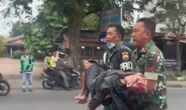 Terseret Mobil, Korban Lakalantas Langsung Dibawa Personil Kodim 0301 PBR ke UGD RS Awal Bros